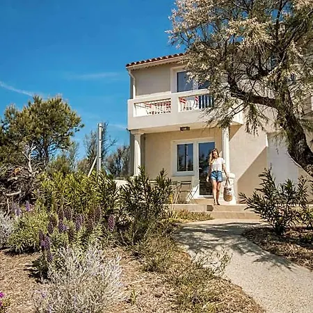 Hotel De L'helios - Ile Des Embiez 4*